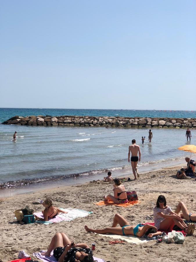 Studio Rocher Bleu Pres Des Plages - Soleil Levant La Ciotat Bagian luar foto